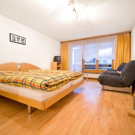 Haus Perelia C Appartement Zermatt Buitenkant foto